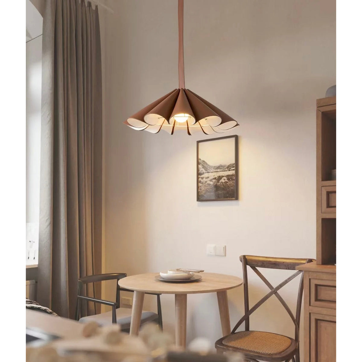 lora-pendant-lamp