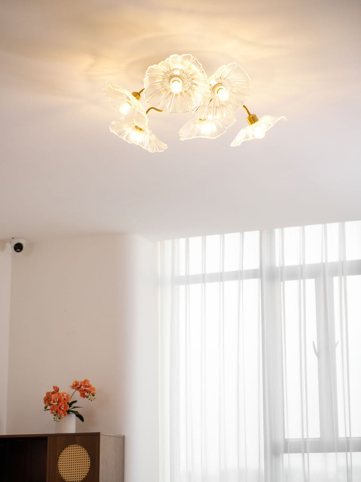 lotus-leaf-glass-ceiling-lamp