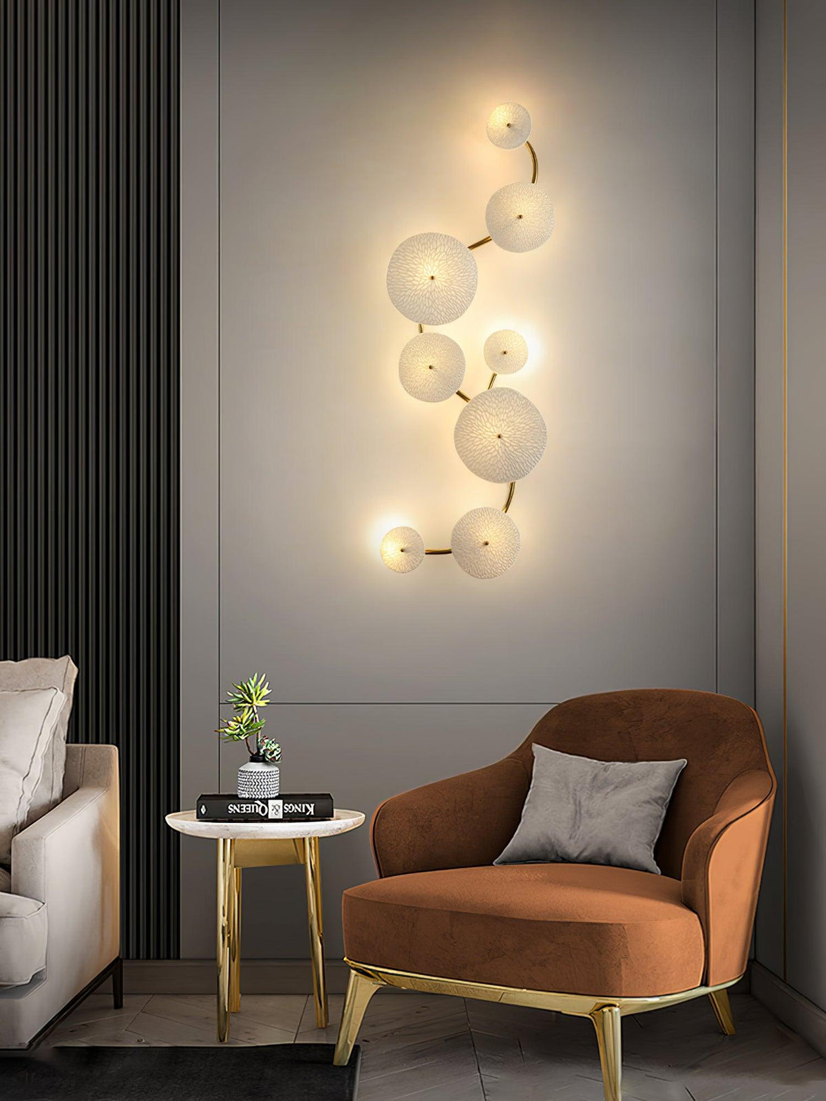 lotus-petal-wall-lamp