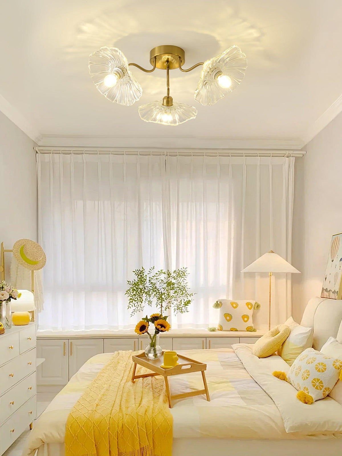 lotus-leaf-glass-ceiling-lamp