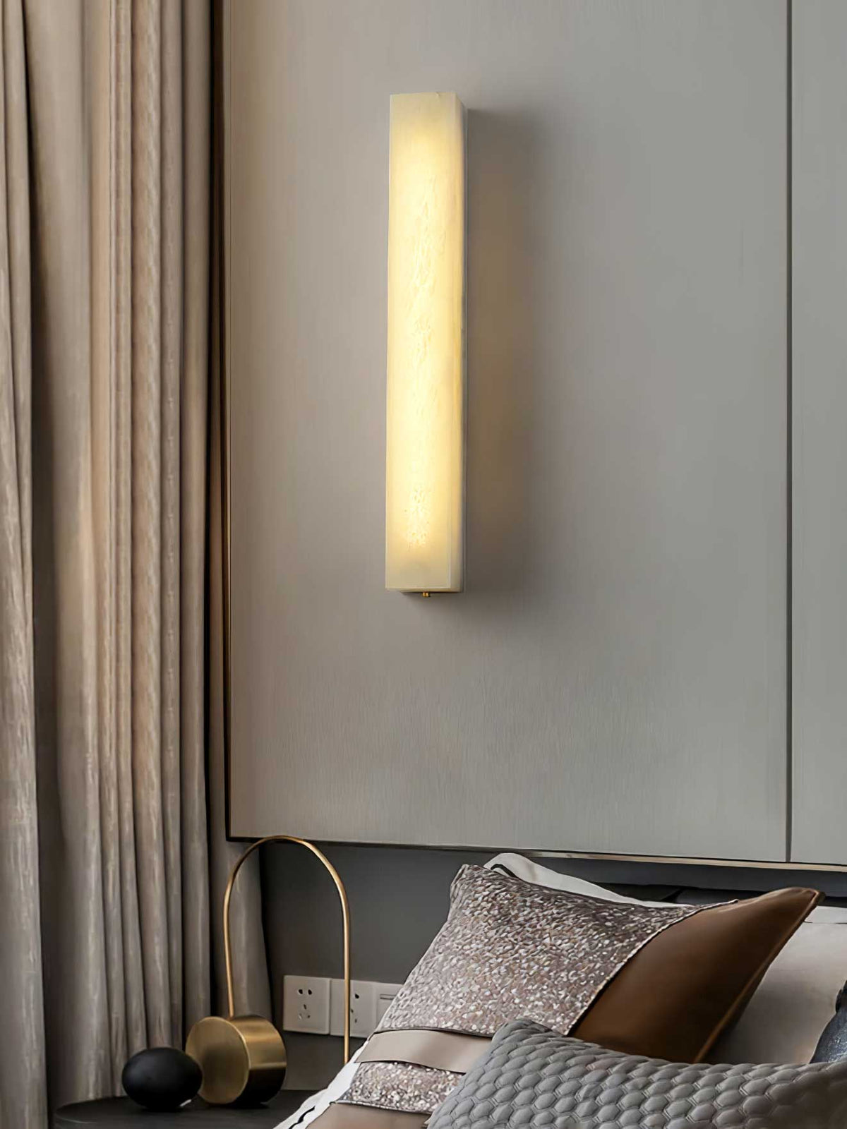 Lucent Pillar Alabaster Wall Sconce – Modern LED Wall Light