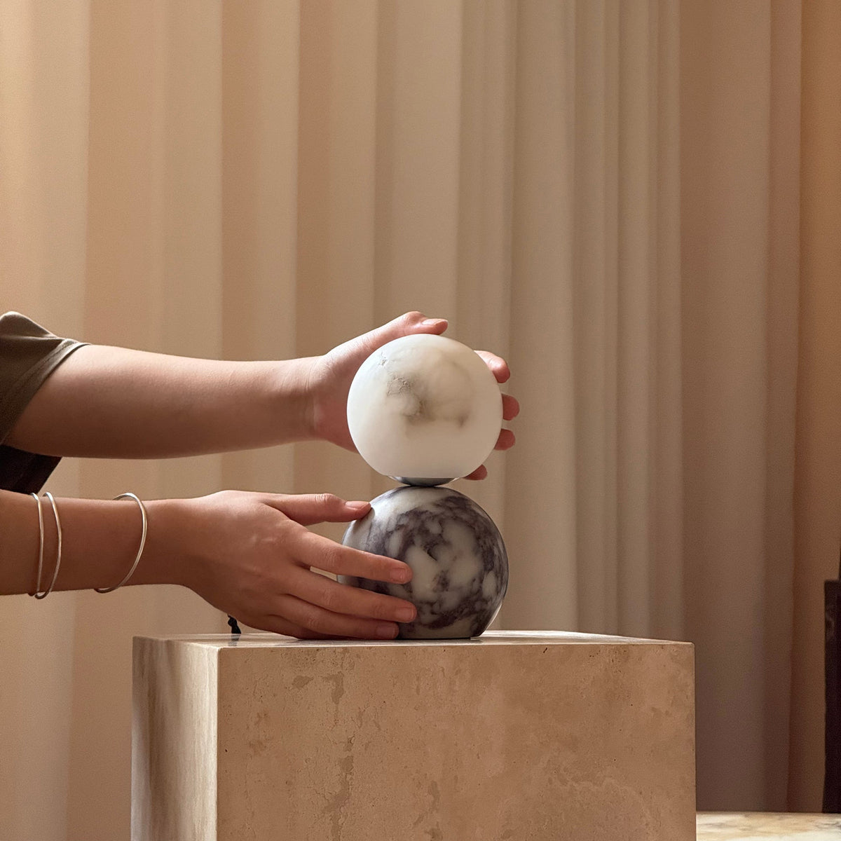 lucide-marble-table-lamp