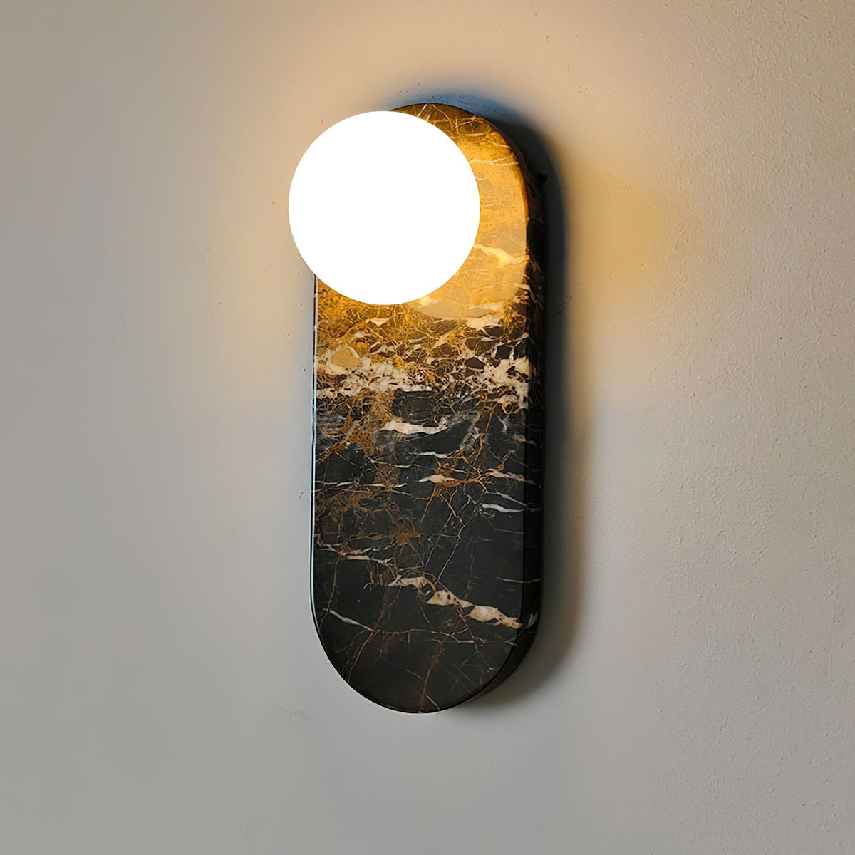 lucie-wall-lamp