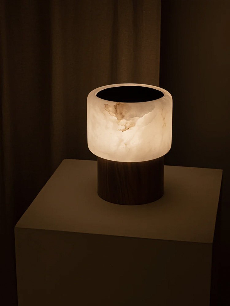 Luma Core Alabaster Table Lamp – Modern Wood & LED Desk Light