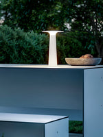 Luma Disk Solar-Powered Outdoor Table Lamp in Metal