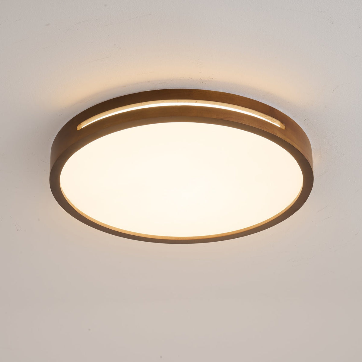 Lumis Halo Ceiling Light – Modern Round LED Flush Mount with Wood Accent
