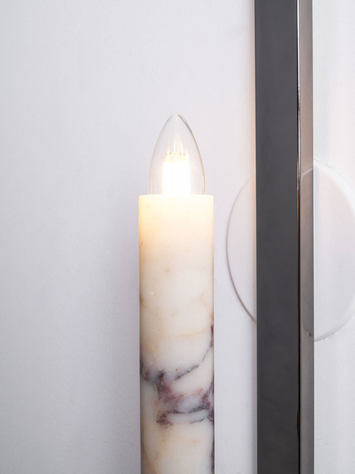 Lumivolt Alabaster Wall Sconce – Modern Marble & Metal Wall Light