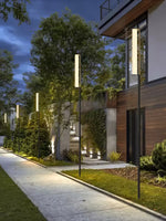Lumo Arc Outdoor Post Light – Modern LED Garden Lamp in Matte Black