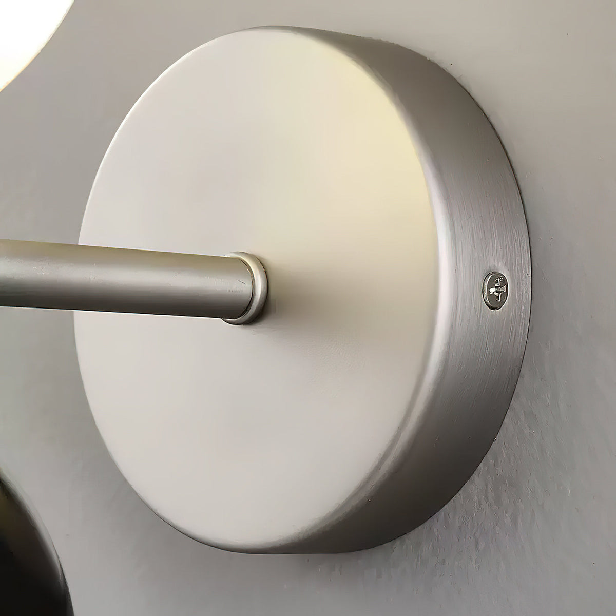 luna-drop-wall-lamp
