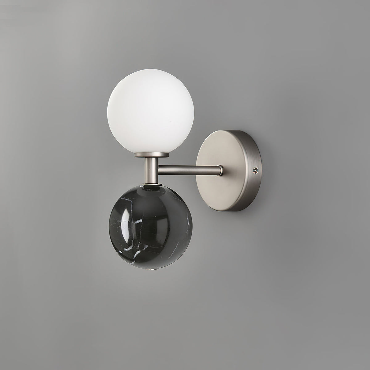 luna-drop-wall-lamp