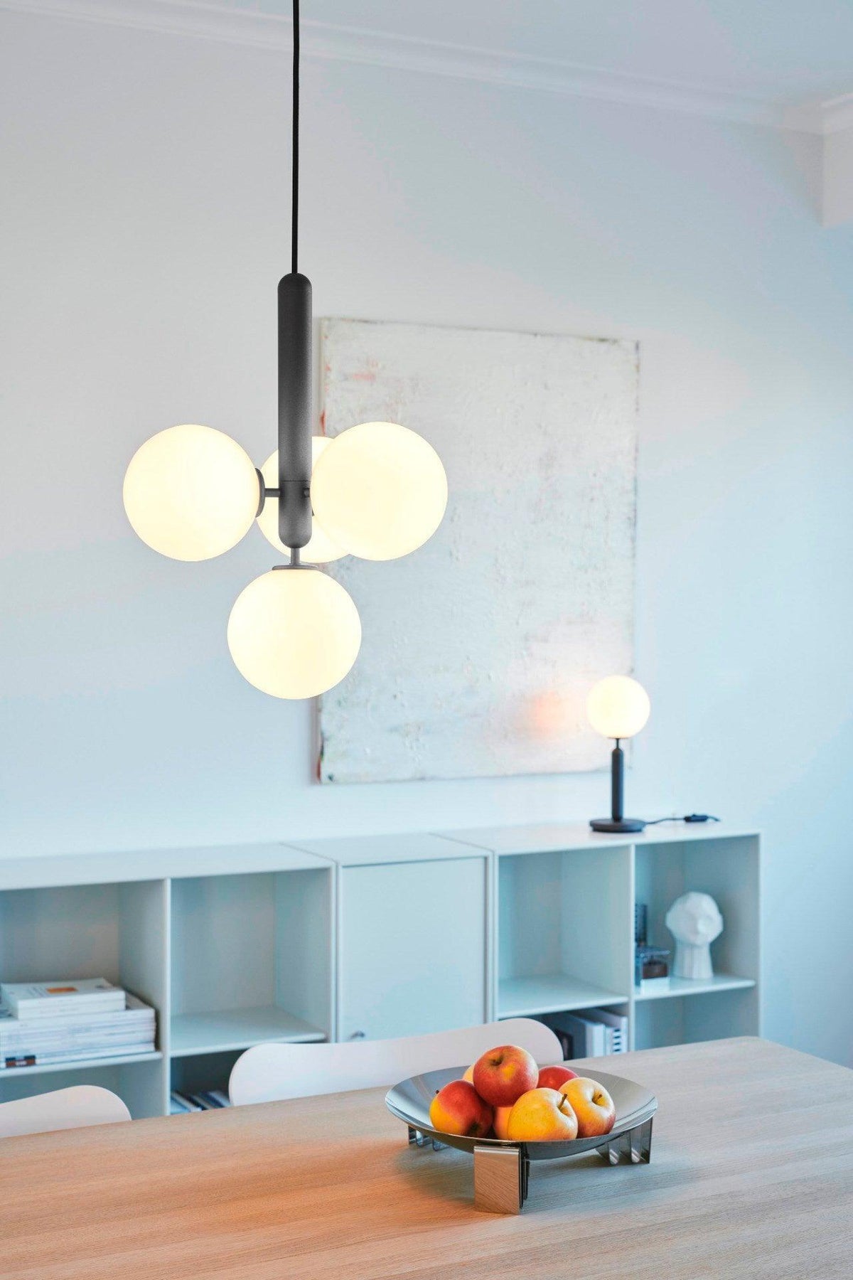 luna-orb-pendant-light