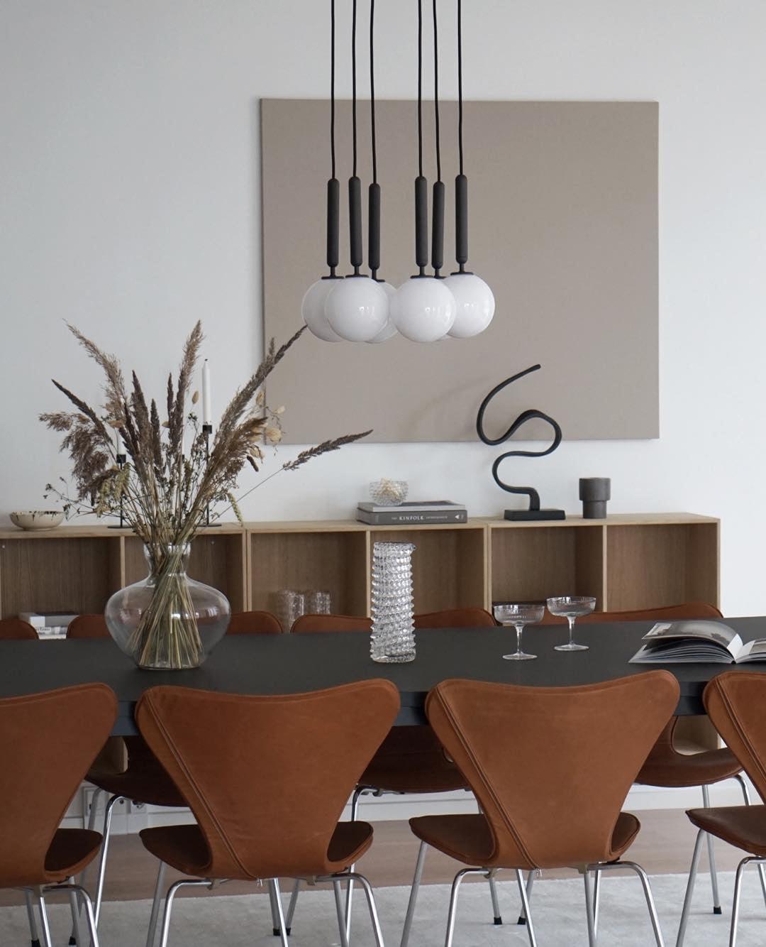 luna-orb-pendant-light