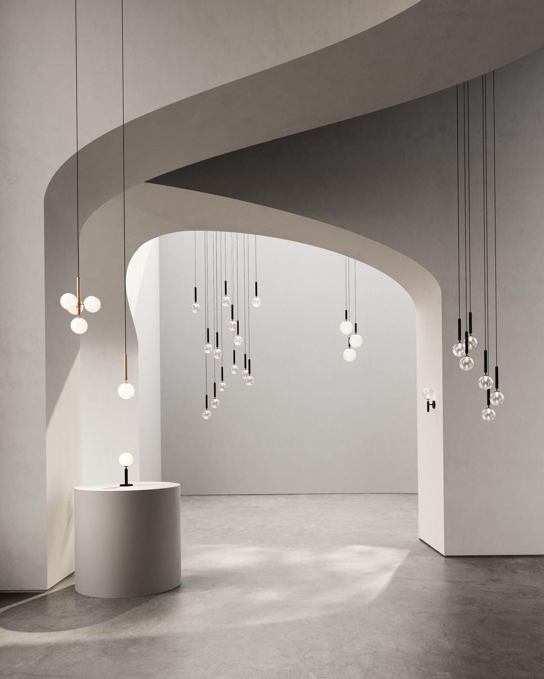 luna-orb-pendant-light