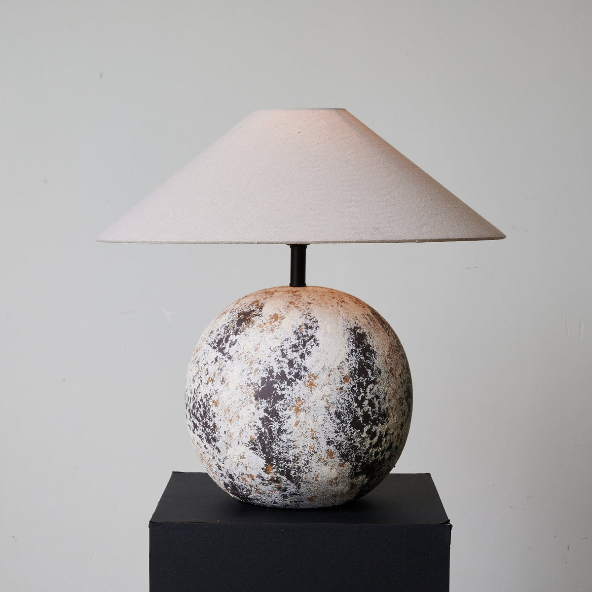 Luna Terra Ceramic Table Lamp with Linen Shade for Modern Interiors