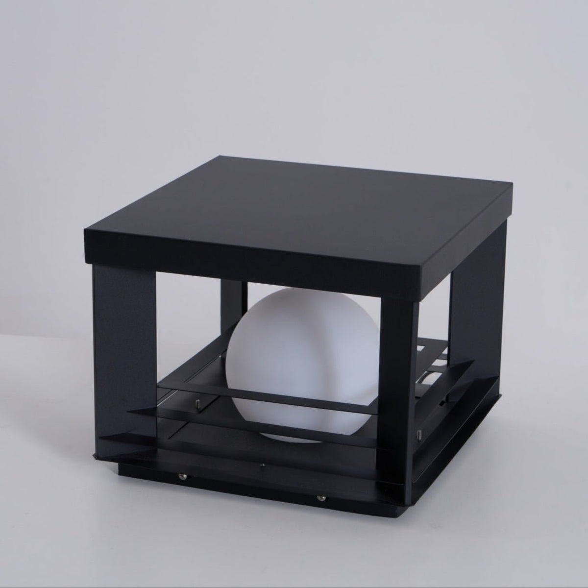 Lunar Crate Outdoor Table Lamp – Modern LED Garden Light