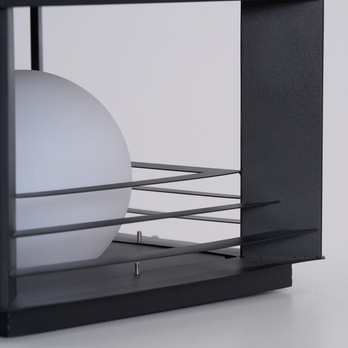 Lunar Crate Outdoor Table Lamp – Modern LED Garden Light