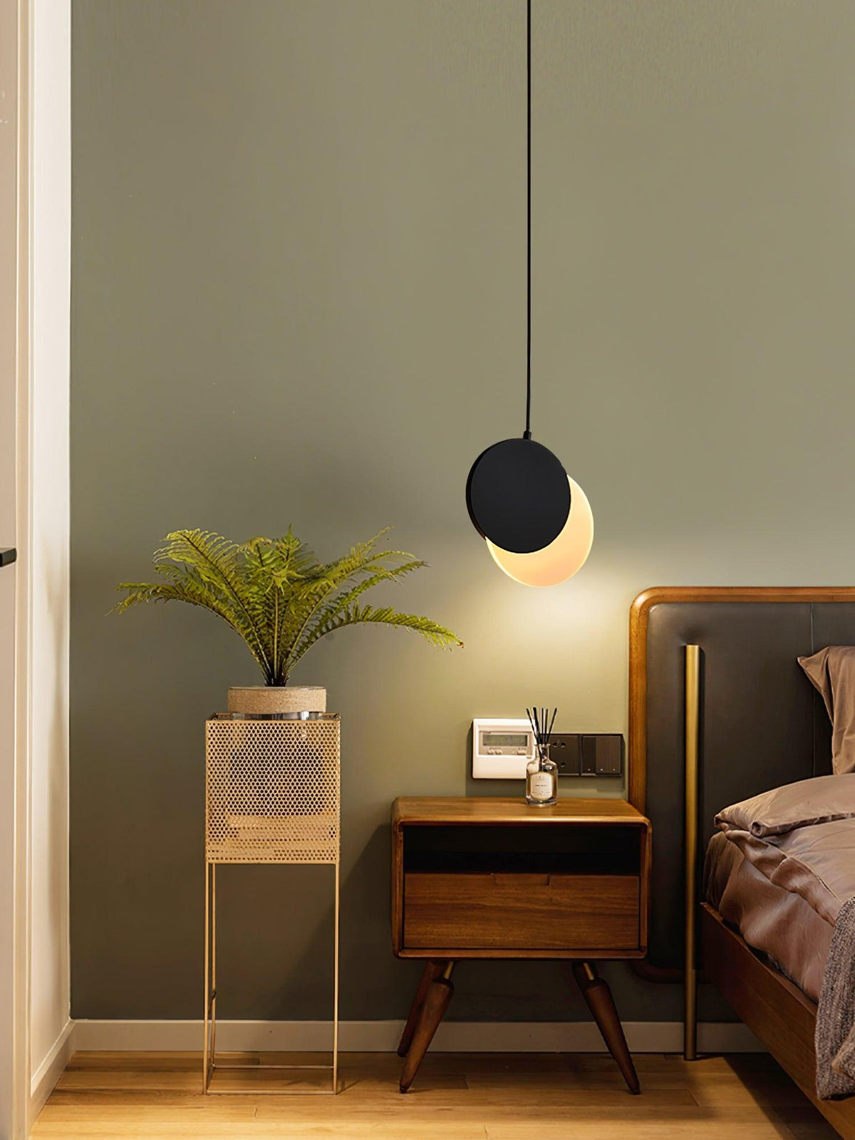 Lunar Eclipse LED Pendant Light – Modern Minimalist Ceiling Lamp for Bedroom & Dining Room