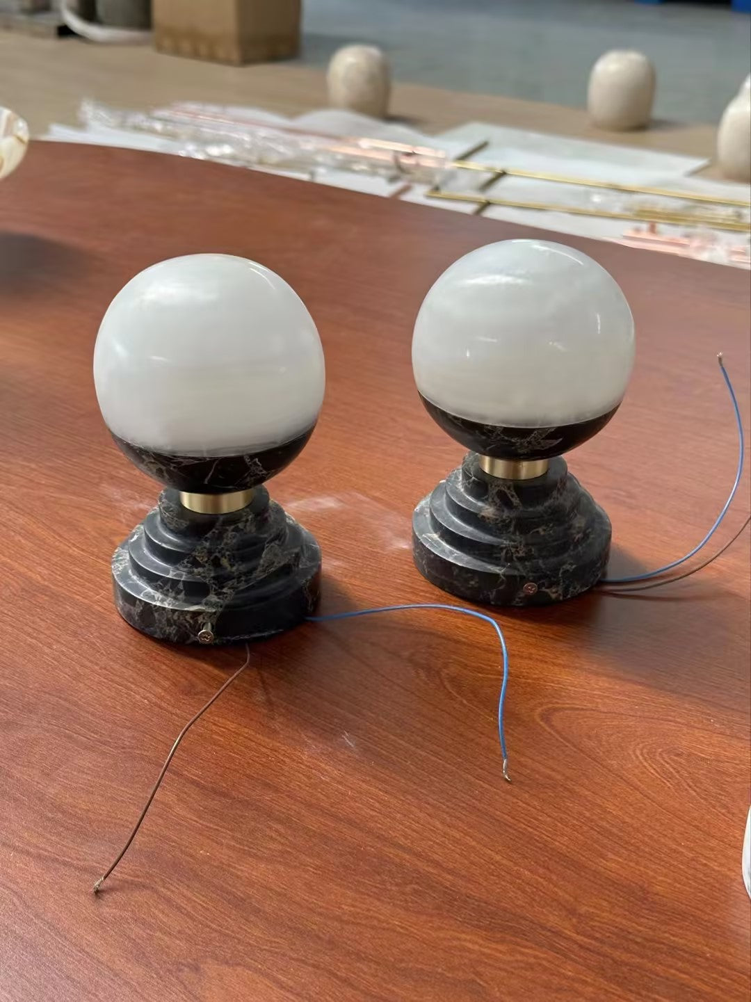 lunar-marble-wall-lamp