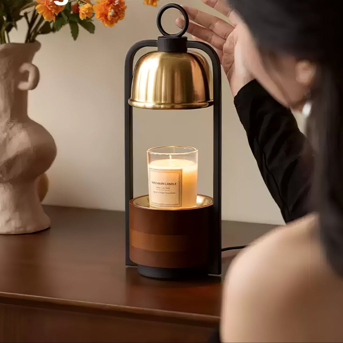 Lunara Candle Warmer Lamp – Brass & Walnut Table Light