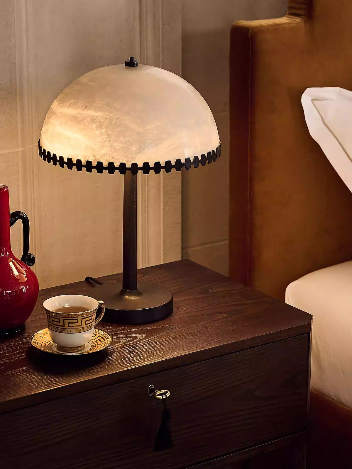 Lunarra Dome Alabaster Table Lamp – Modern Bedside & Living Room Lighting