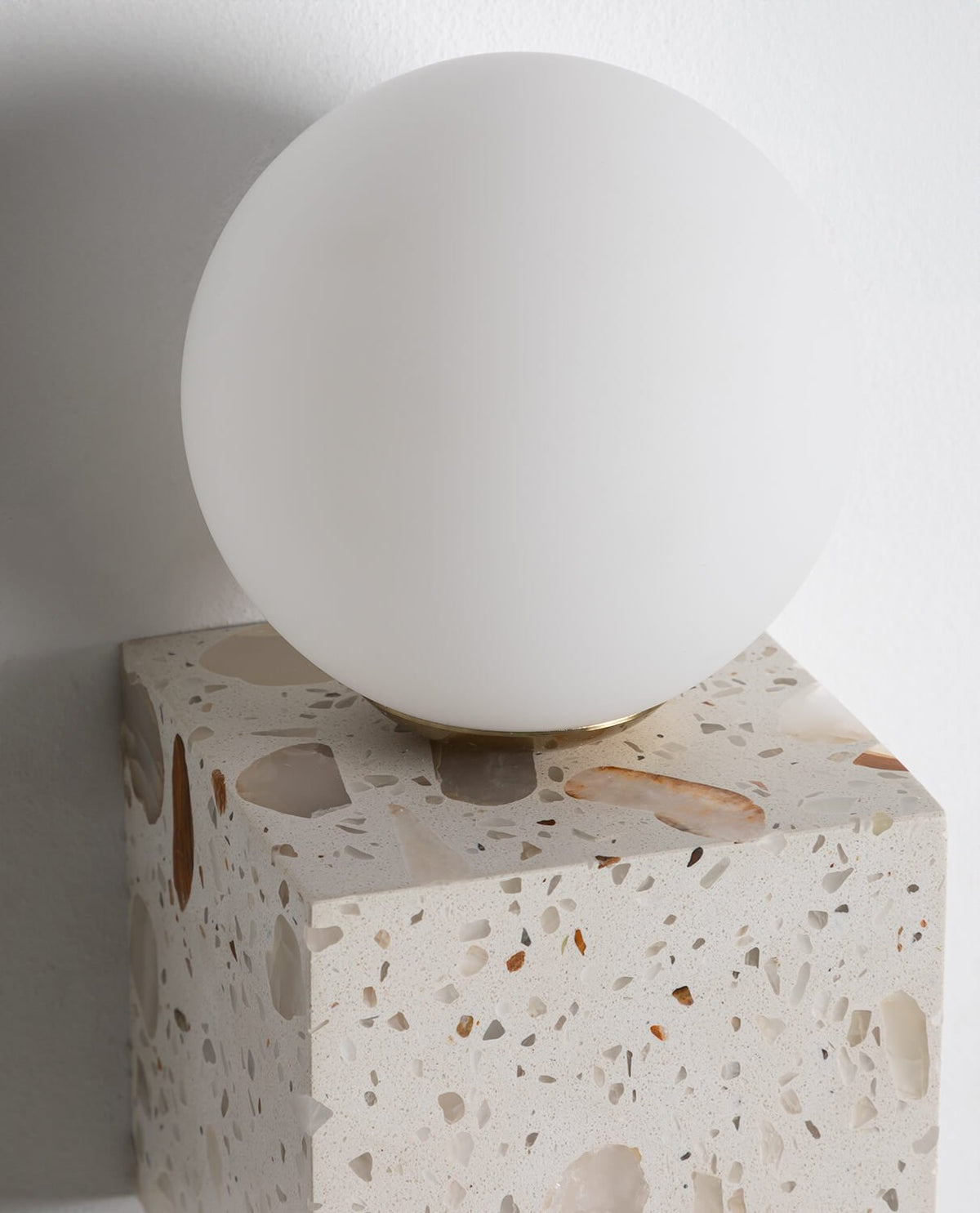 lunas-terrazzo-cube-wall-sconce