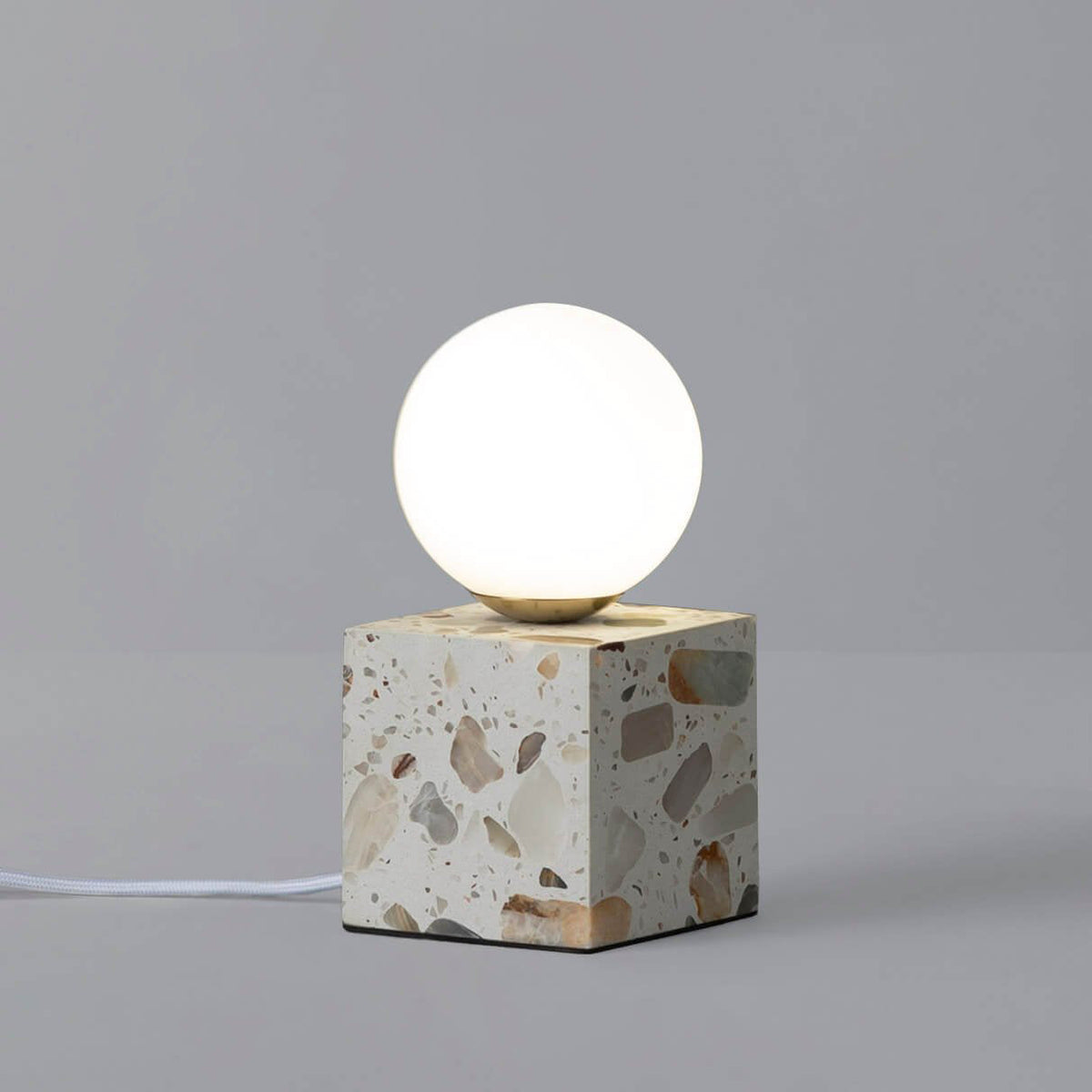 lunas-terrazzo-table-lamp