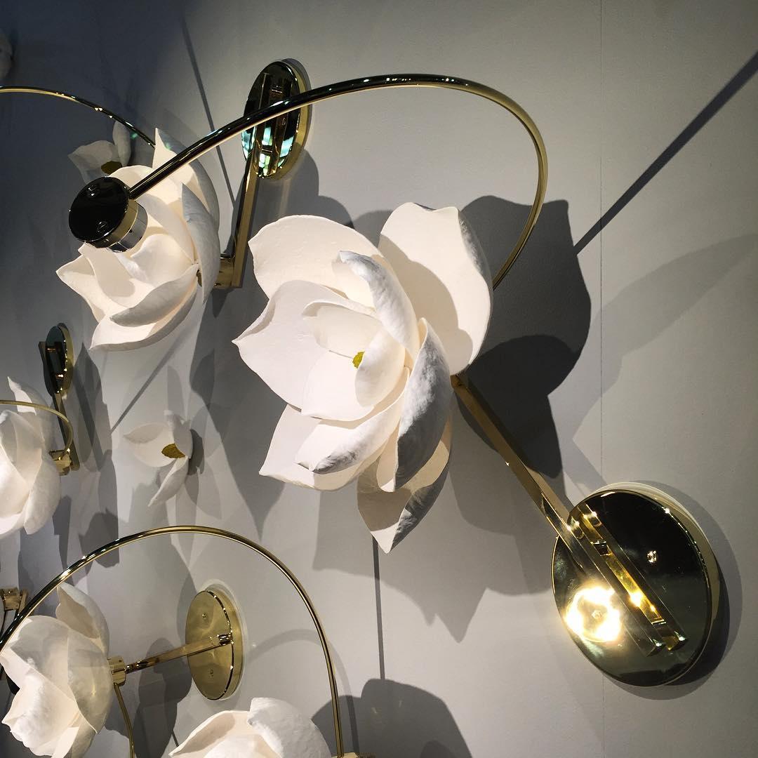 Lure Wall Light