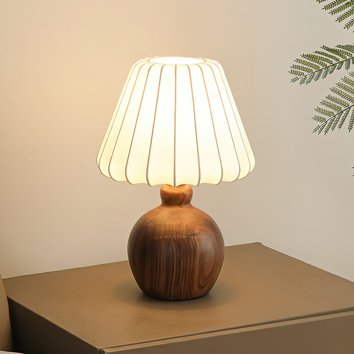 luxe-blossom-table-lamp
