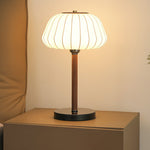 luxe-blossom-table-lamp