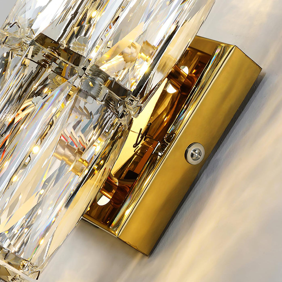 luxury-crystal-column-led-wall-lamp