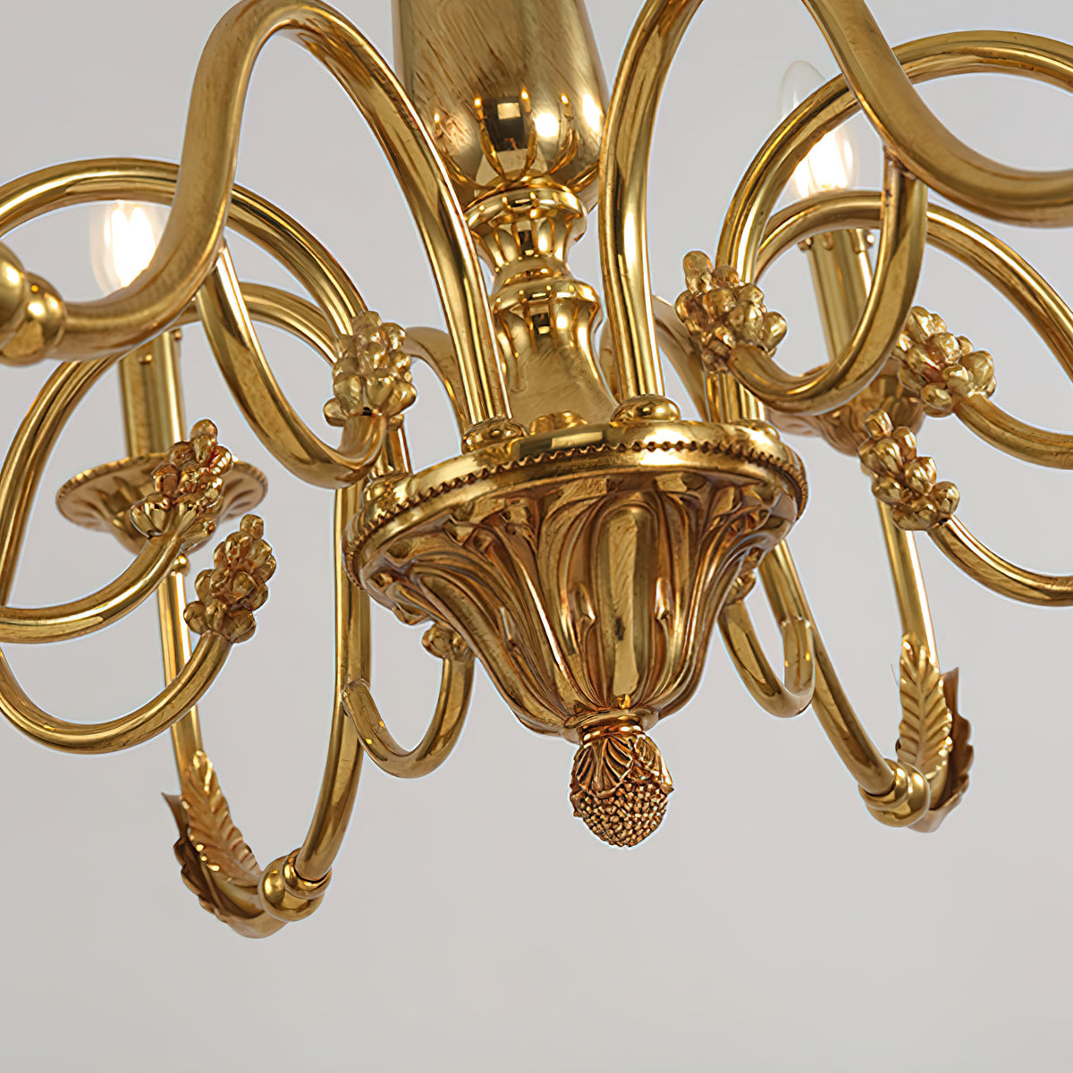 lynpon-chandelier