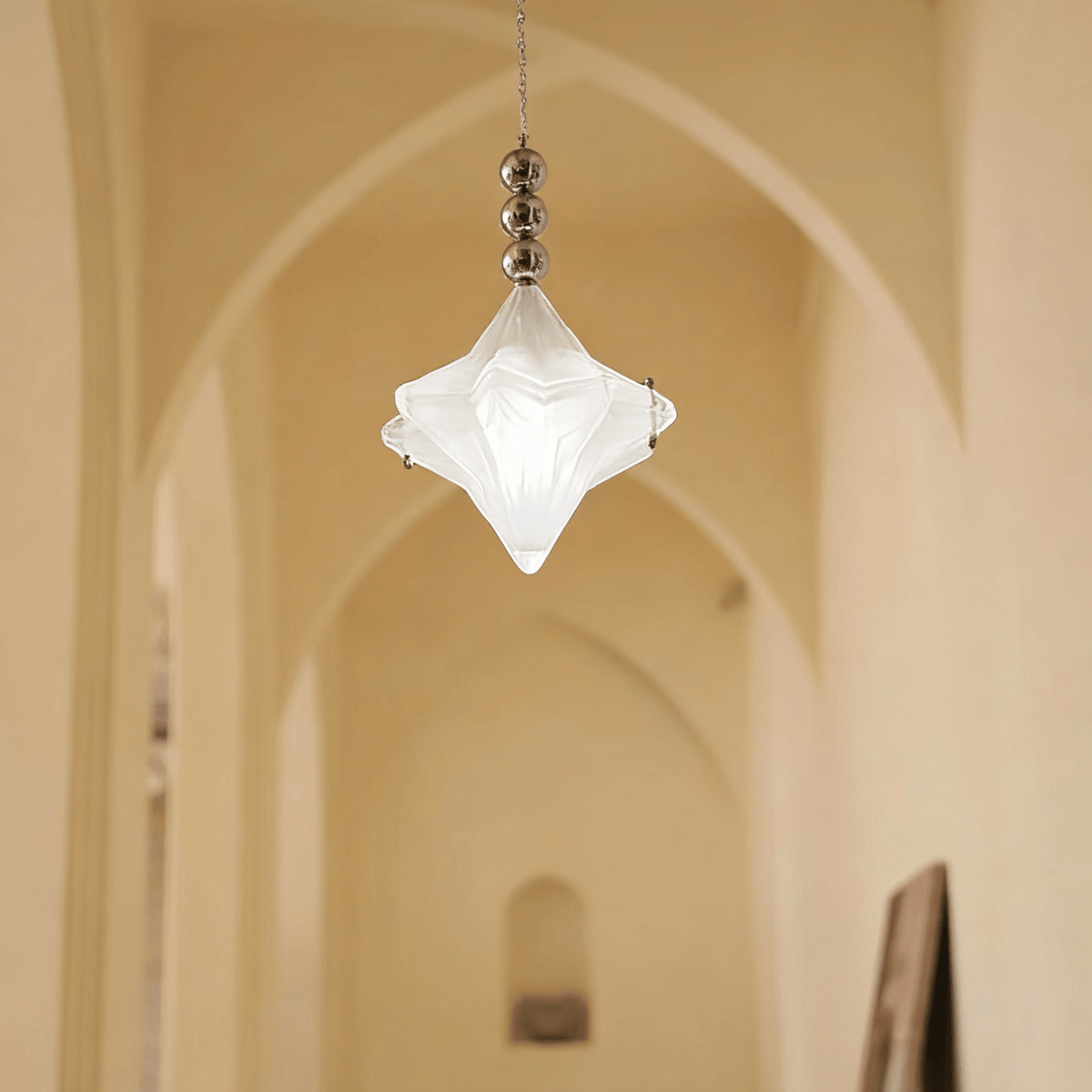Lyra Star Pendant Light – Modern Glass Chandelier for Dining Room & Entryway
