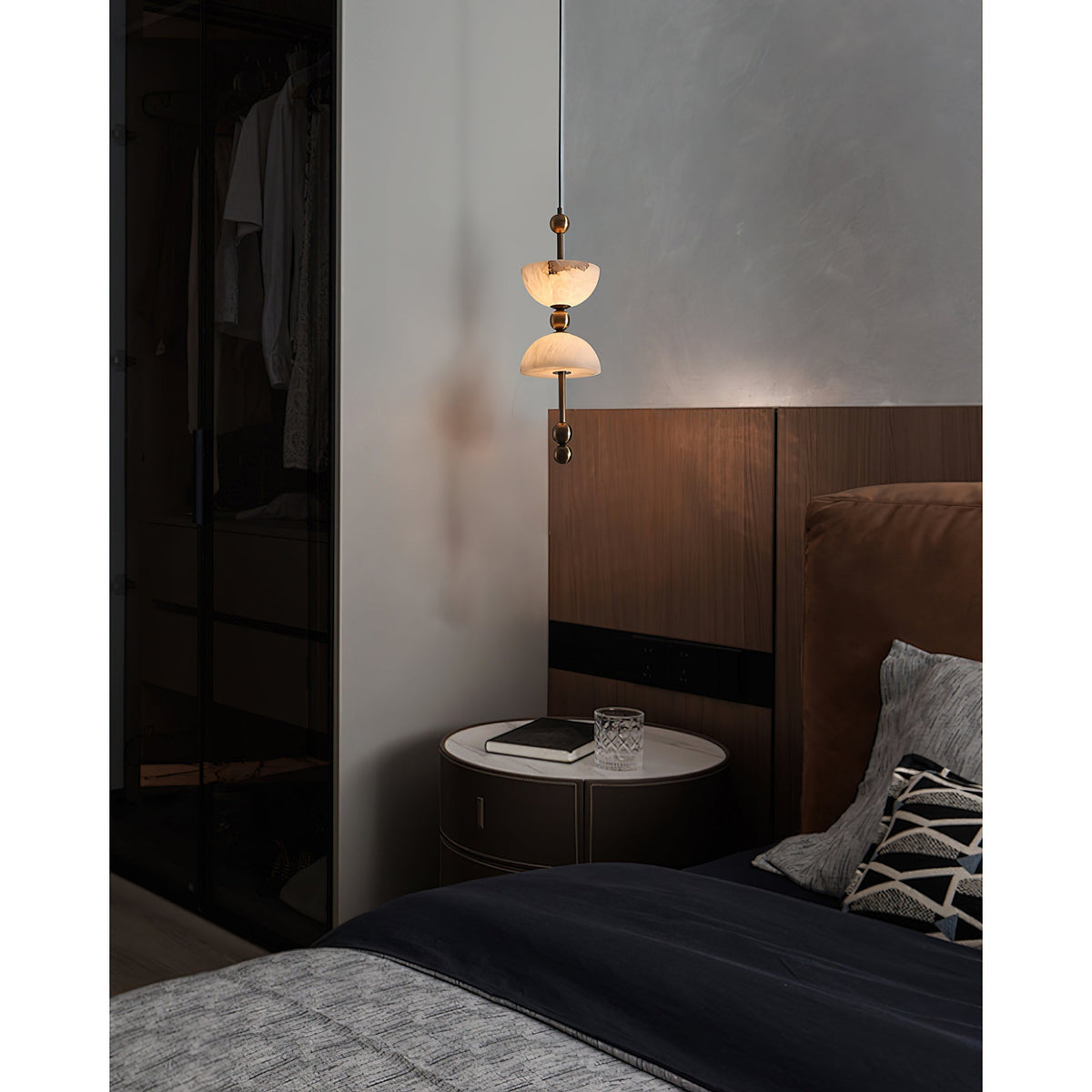 lyra-alabaster-pendant-lamp