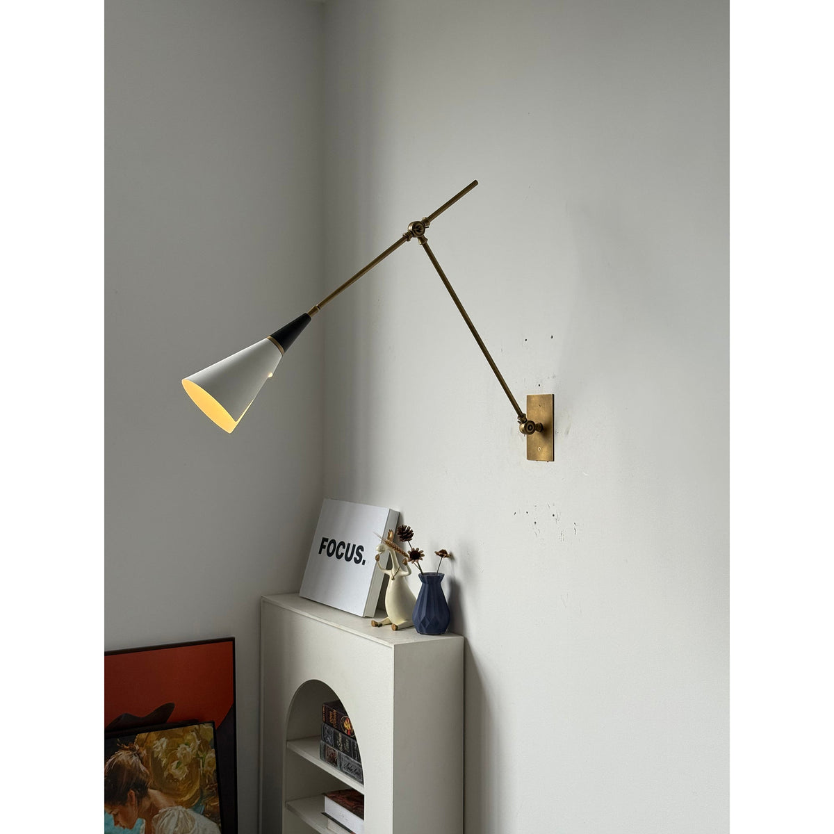 magari-wall-lamp