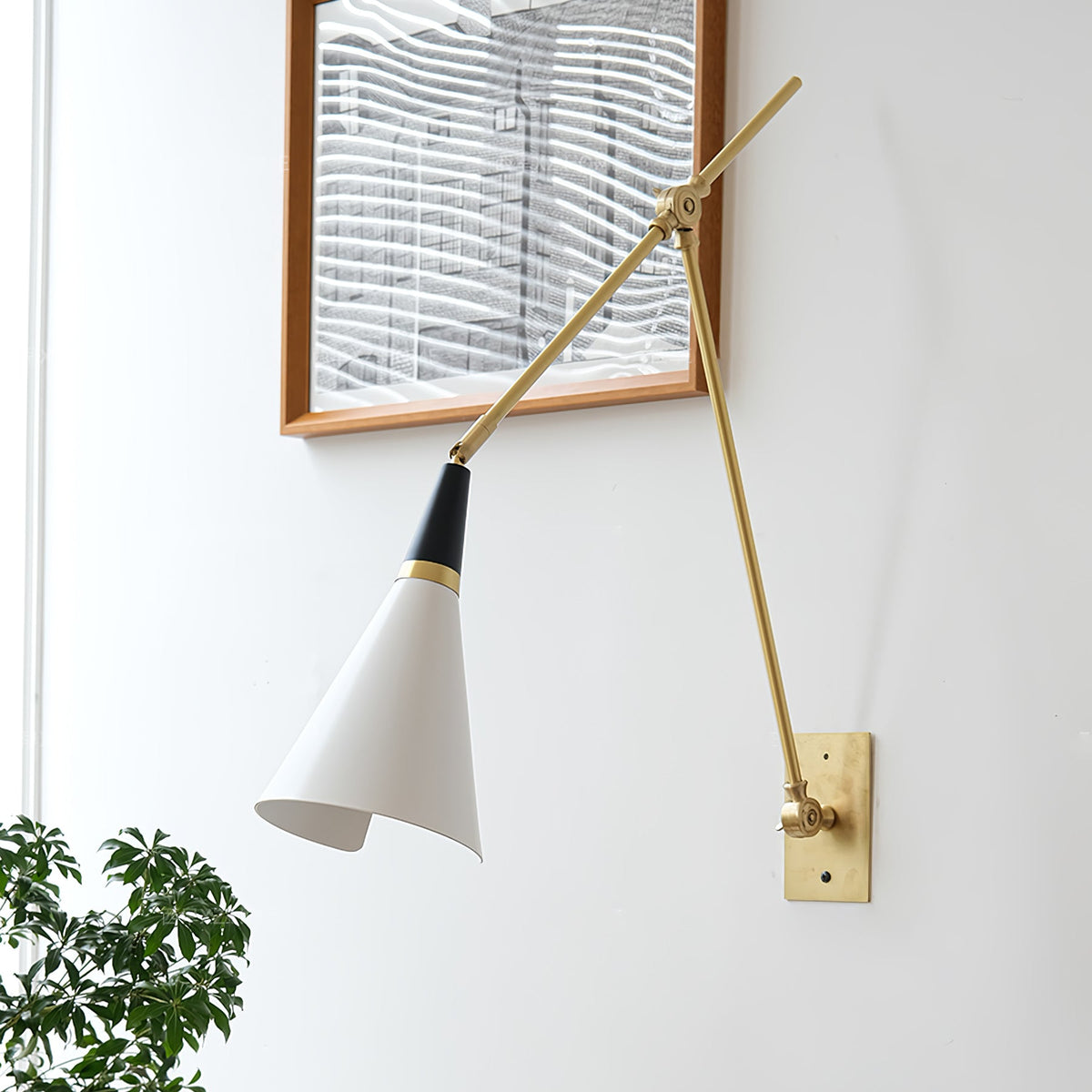 magari-wall-lamp