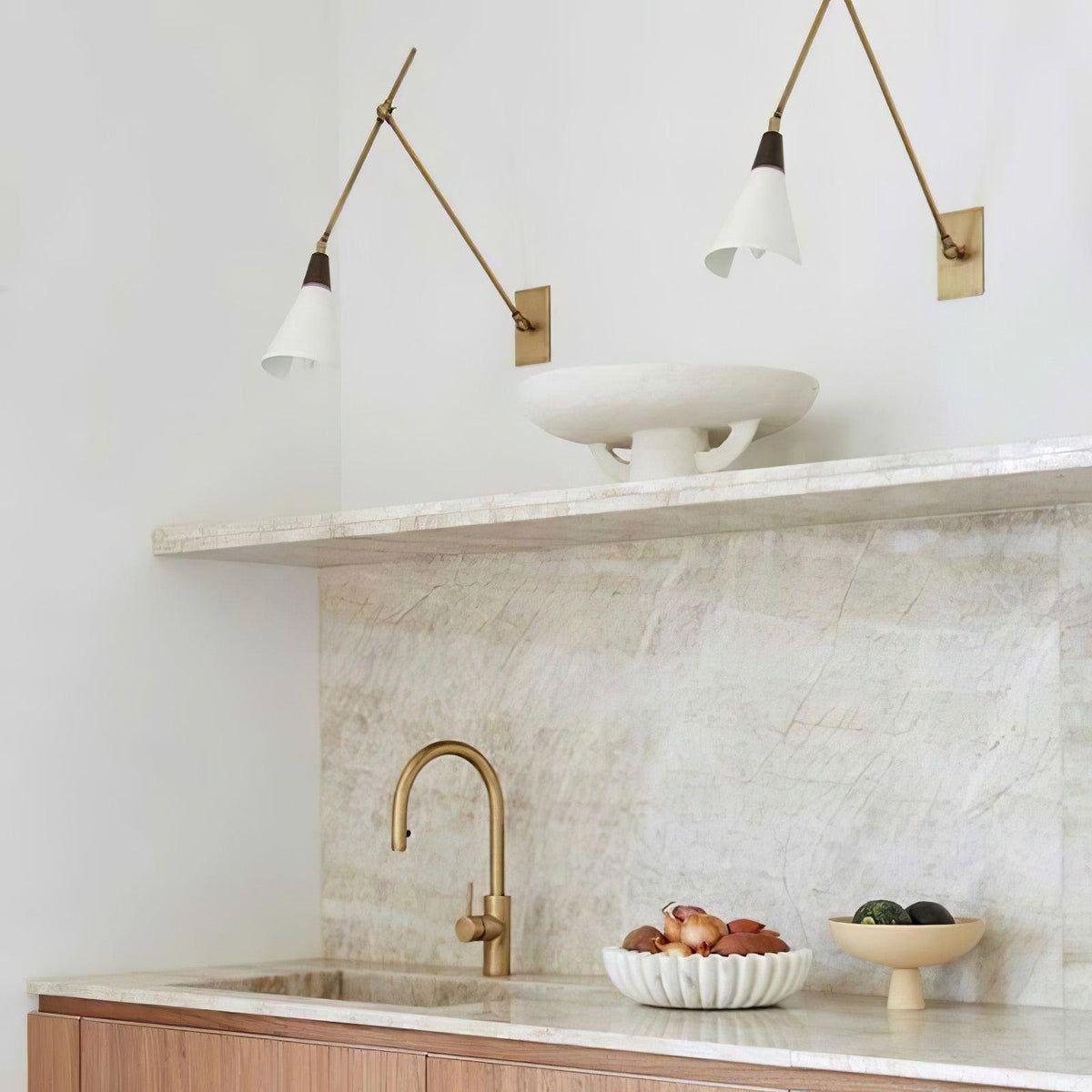 magari-wall-lamp