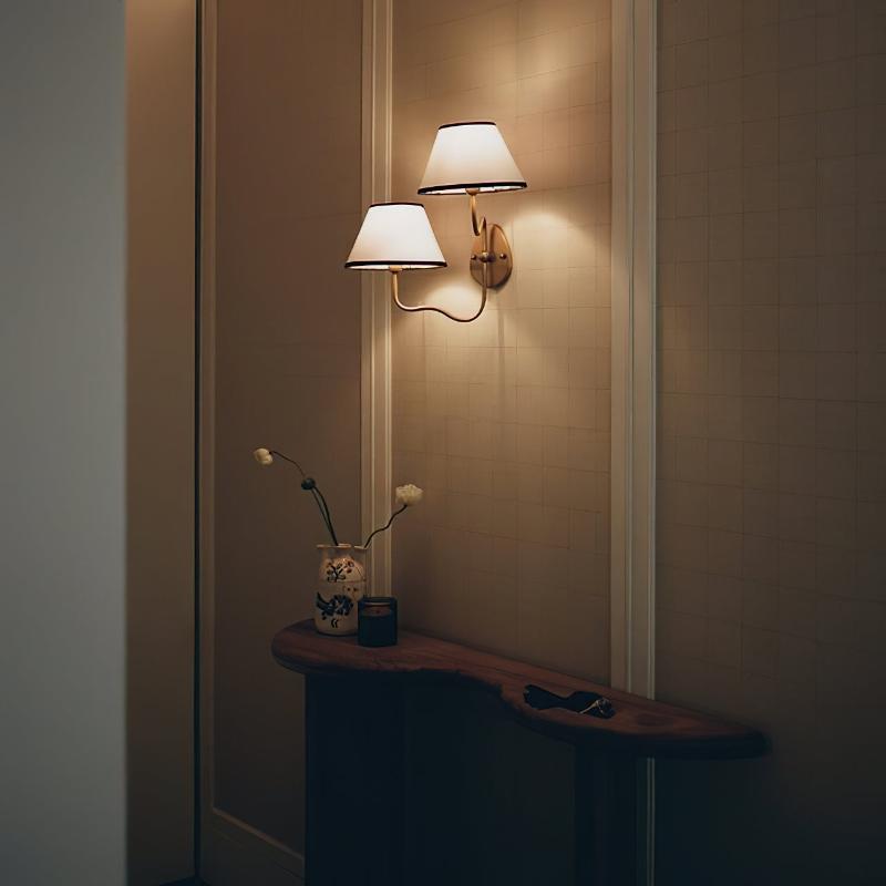 magdalene-wall-lamp