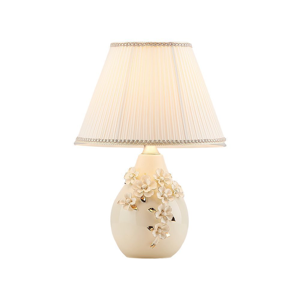 Magnolia Ceramic Table Lamp