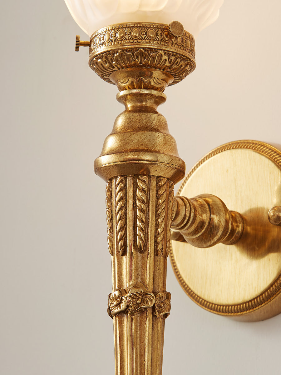 maison-arlus-wall-lamp