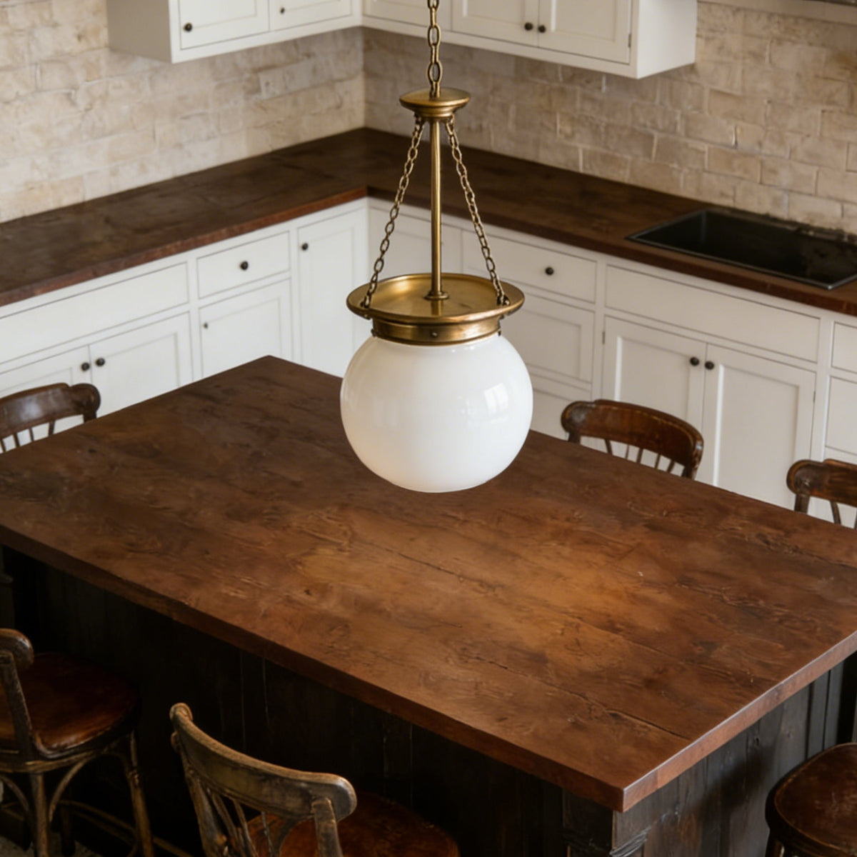 manor-pendant-lamp