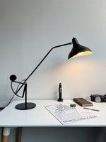 mantis-arm-table-lamp