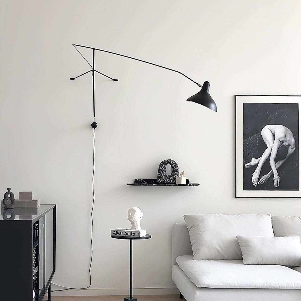 mantis-arm-wall-lamp
