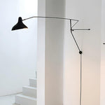 mantis-arm-wall-lamp