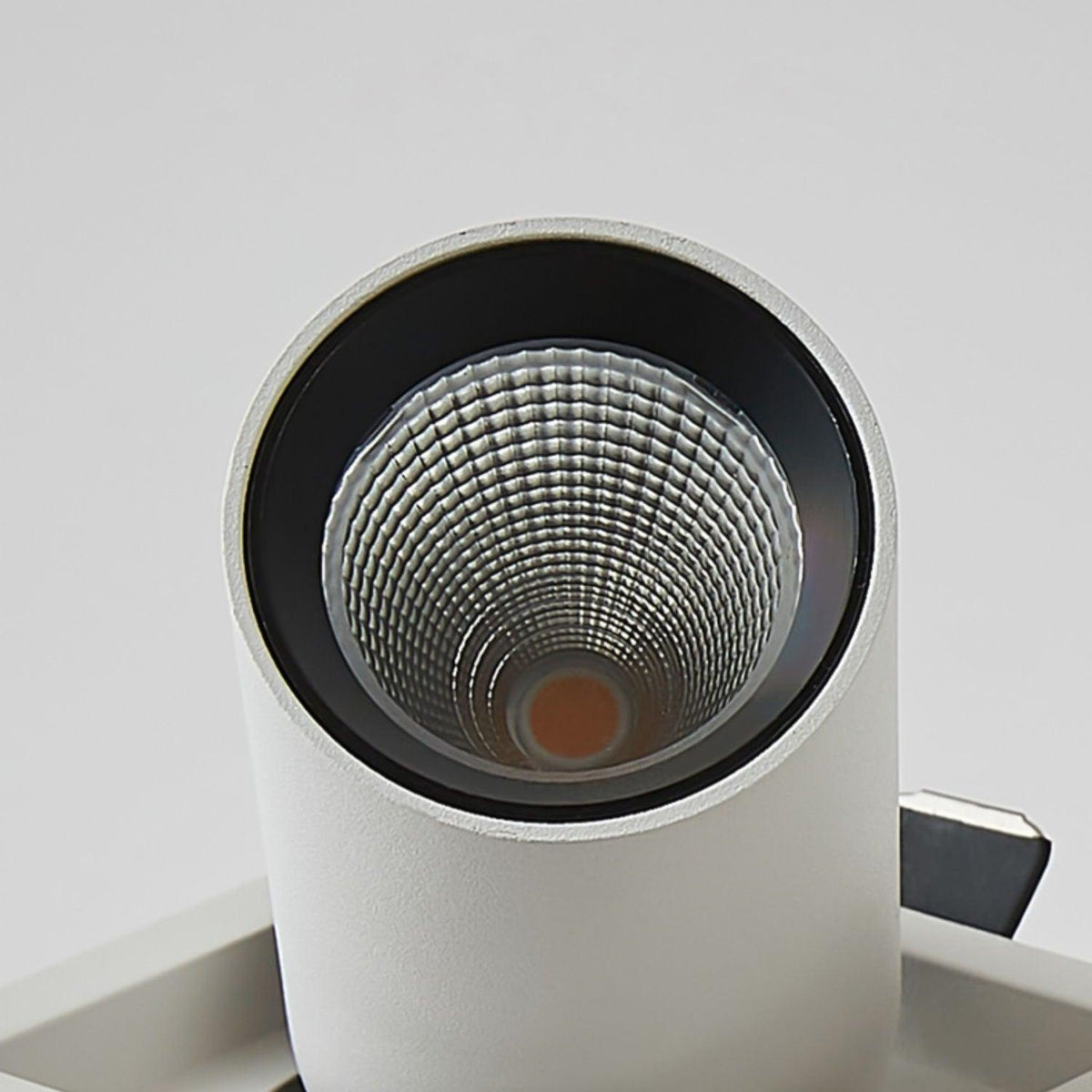 Adjustable Recessed LED Spotlight with Tiltable Cylinder Heads