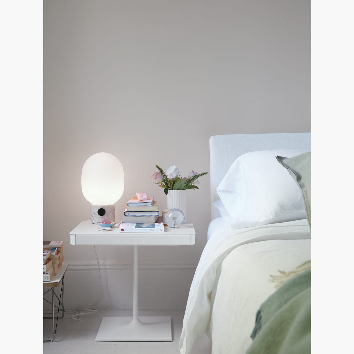 Jwda Table Lamp
