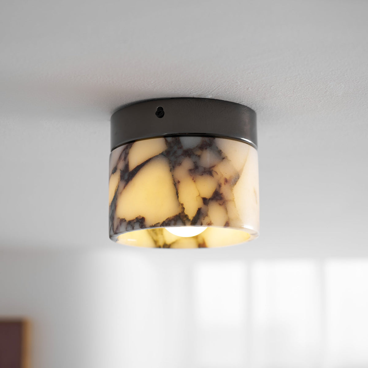 marble-round-ceiling-lamp