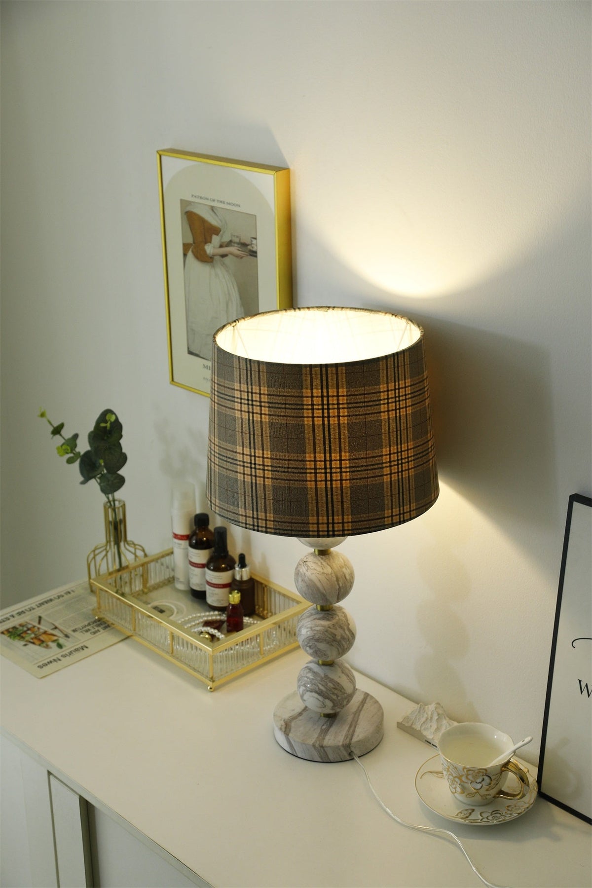 Terra Sculpt Floor Lamp