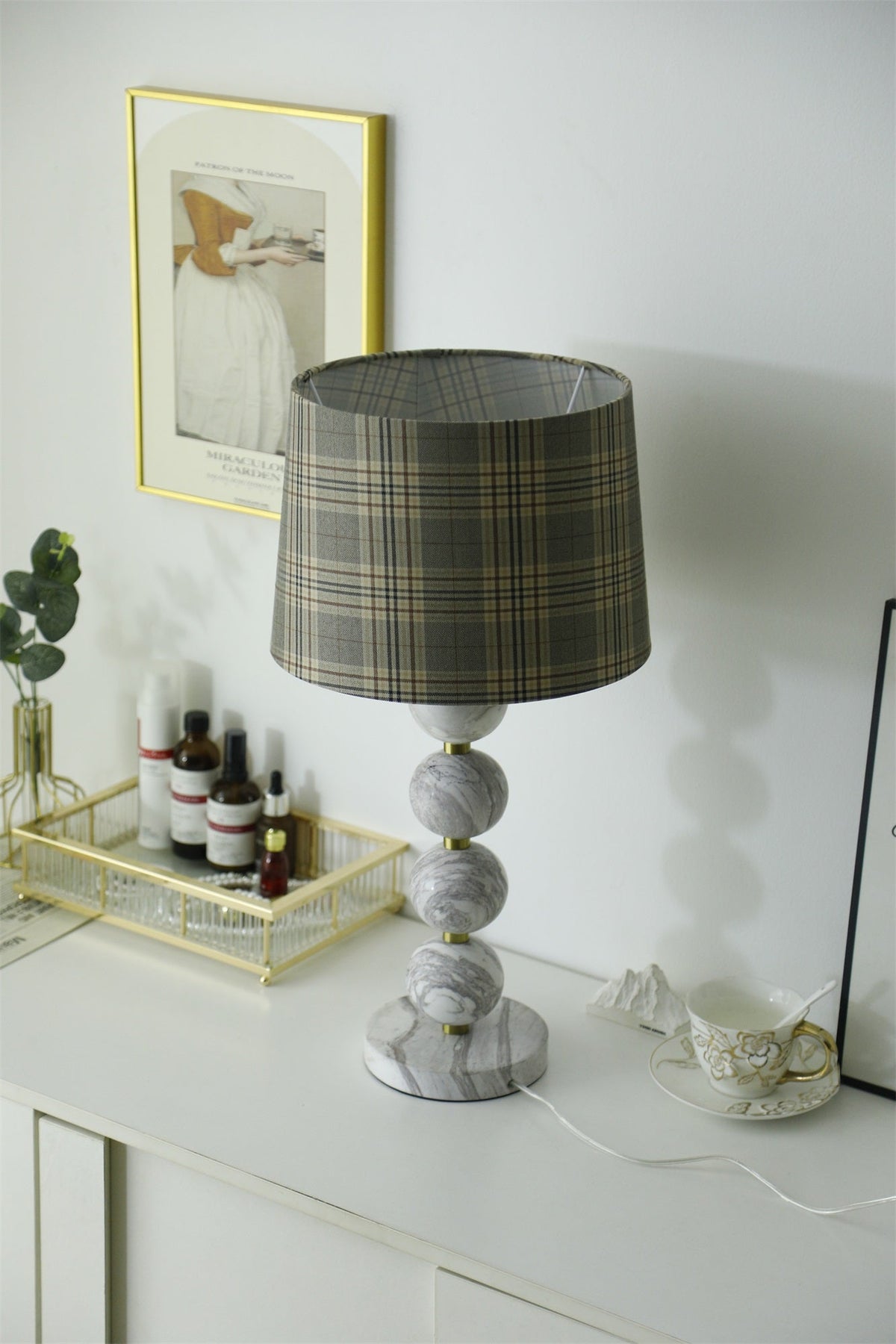 Terra Sculpt Floor Lamp