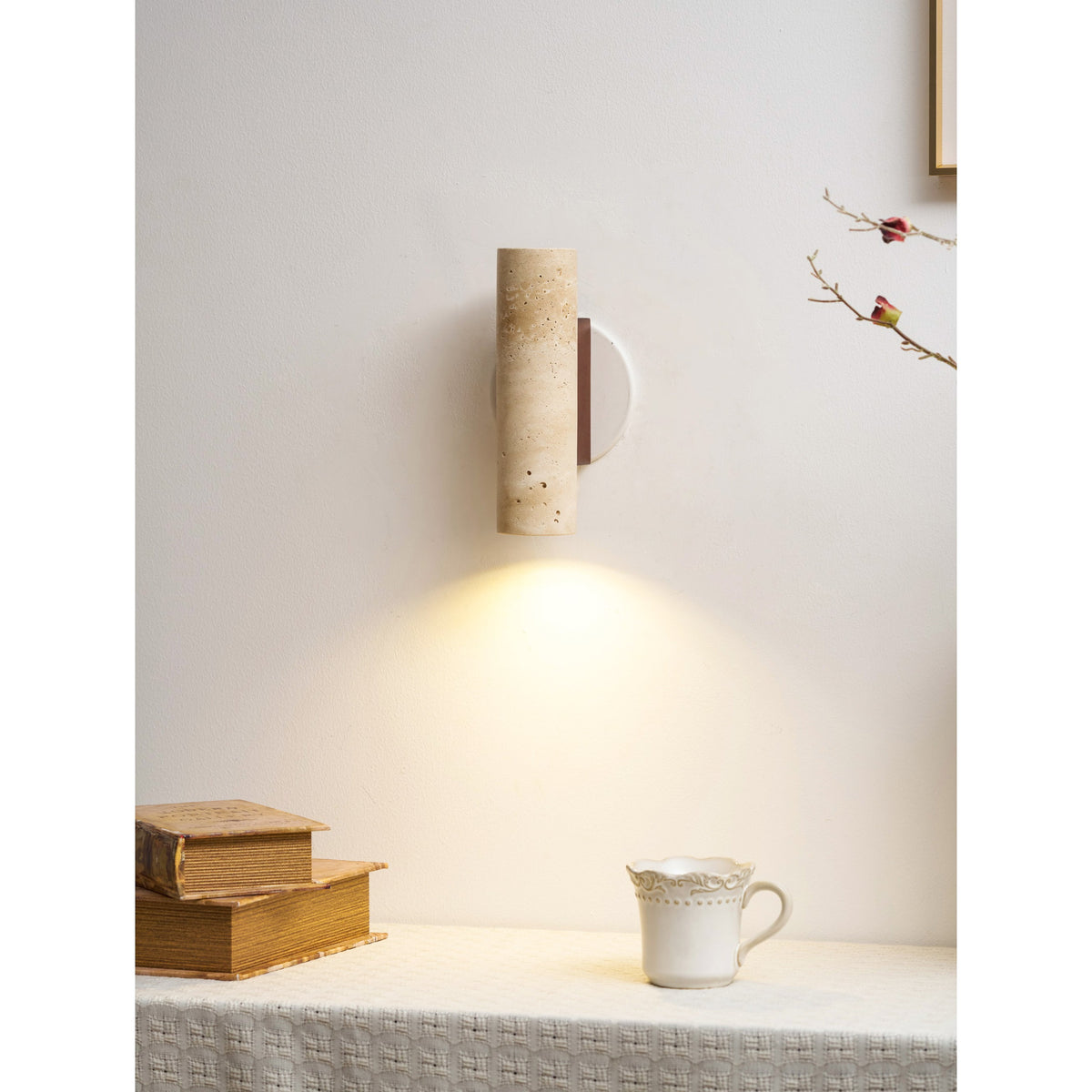 marec-wall-lamp