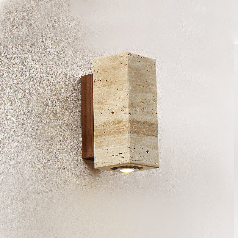 marec-wall-lamp